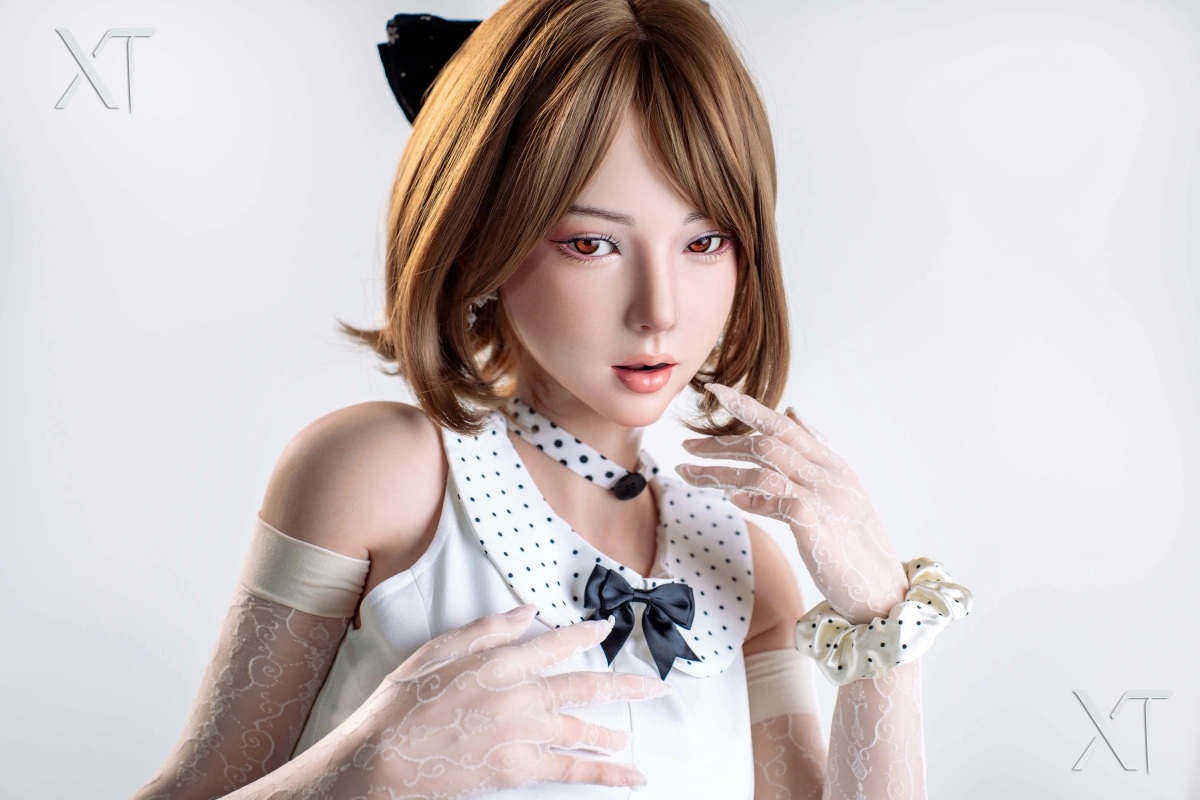 【リアルメイク】XTDOLL 幻想ガールフレンド 166cm Eカップ Nami(奈美)ヘッド 白い制服風衣装のリアルドール 癒し等身大彼女系人形 商品詳細 画像2