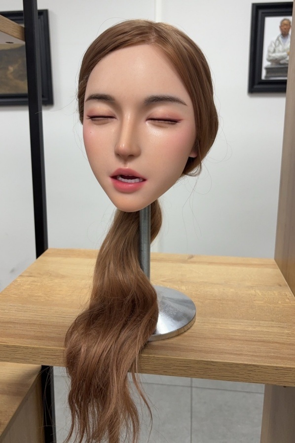 AJLDOLL 佳贤（Jiaxian） 170cm Fカップ リアルスキンボディ メガネ付きOL風コーディネートの等身大ラブドール 商品詳細 画像19